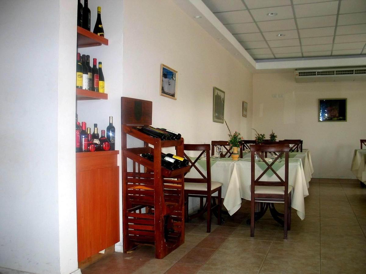 Hotel Del Centro Aimogasta Екстериор снимка